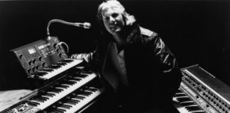 02-11-2025 Hoy hubiera cumplido años un innovador teclista Keith Emerson del grupo ELP