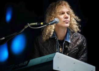 07-02-2025 Hoy celebramos el cumpleaños de David Bryan, músico estadounidense, de la banda Bon Jovi