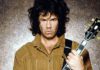 04-04-2025 Hoy hubiera cumplido años Gary Moore, músico, compositor y guitarrista británico, de la banda Thin Lizzy