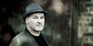 22-04-2025 Celebramos el cumpleaños de Paul Carrack, músico británico de la banda Roxy Music entre otros proyectos
