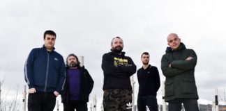 Desde el pueblo de Andorra (Teruel) llegan Punkarras Malas Pulgas a presentarnos su segundo disco “Pánico a vivir”