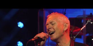 THUNDER -legendaria banda de Rock Británica- publica esta semana, la edición ampliada 2CD+DVD (con muchos temas inéditos) de su exitoso último álbum ‘ALL THE RIGHT NOISES’