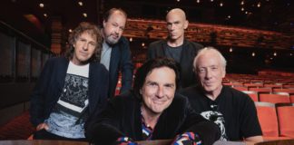 El álbum número 20 en la carrera de MARILLION, llevará por título «AN HOUR BEFORE IT´S DARK» y se publicará en Marzo 2022