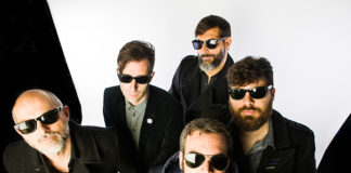 Los granadinos El Hombre Garabato publican «Babilonia»