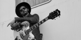 Manu Michelutti publica hoy viernes 18 de marzo, su nuevo álbum llamado ‘La ReVelión de los Borregos’