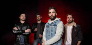 Cobardes «Hay que bailar y sonreír, aunque sea por joder»