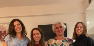 A la vuelta de la esquina · Niños, esos monstruitos adorables