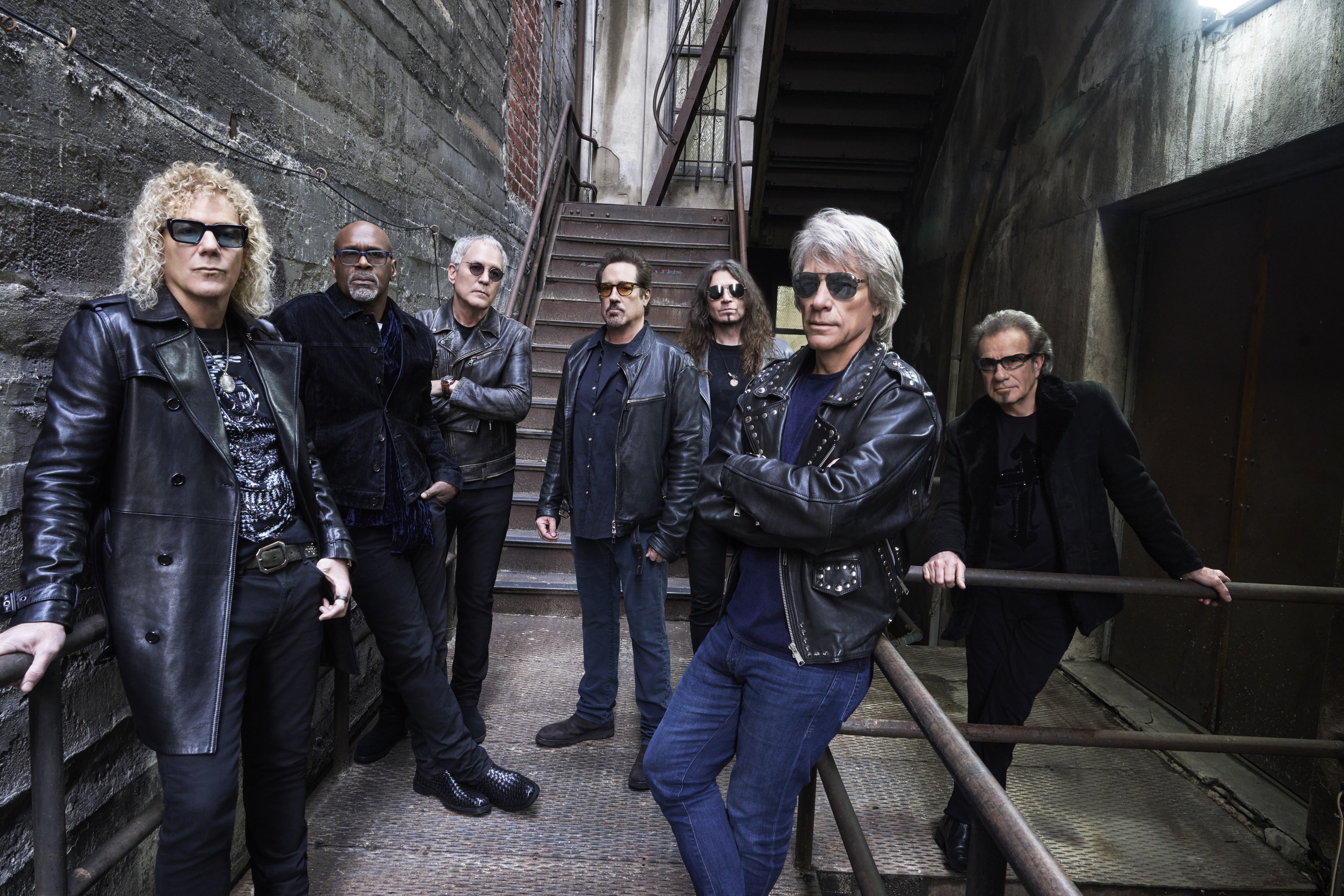 La legendaria banda de rock Bon Jovi ha anunciado que lanzará un nuevo álbum titulado “Forever” y lo celebra con un nuevo videoclip