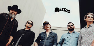 RESTOS de gira por España, Un quinteto texano entregado a su amor por los Byrds y Tom Petty.