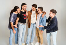 Pared con Pared entran en el Top 50 LH Magazin con su nuevo single “Dos Humanos” y anuncian fecha para su álbum