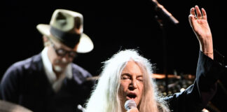 PATTI SMITH: la reina del punk llenó y convenció en el Teatro Real de Madrid 09-10-2025