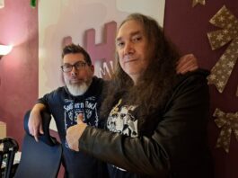 Álvaro Pajares pilar fundamental de Gran Asalto Band en La Cabaña del Tio Rock