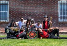 The Rumba Madre entra en el Top 50 LH Magazin con “Juanito”, una sátira musical tan bailable como incómoda