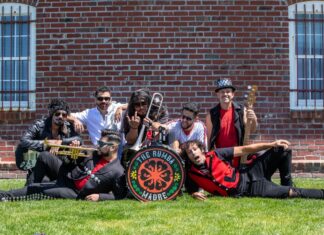 The Rumba Madre entra en el Top 50 LH Magazin con “Juanito”, una sátira musical tan bailable como incómoda