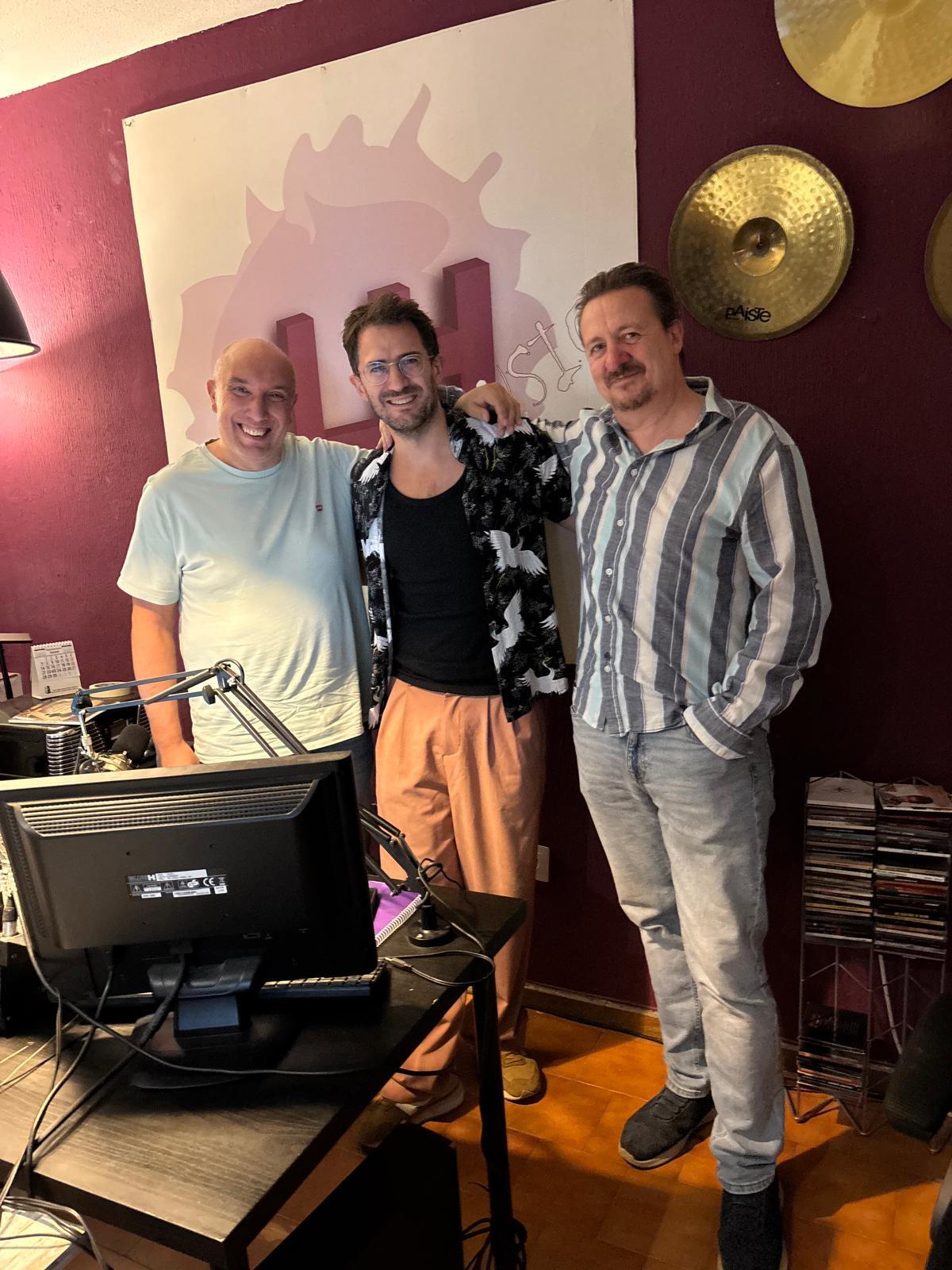 Guillem Roma junto a Juan Rodríguez y Afar Melero en LH A Todo Ritmo